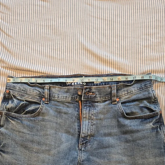 Wrangler Retro 36x32 Relaxed Boot Jeans - Picture 5 of 7